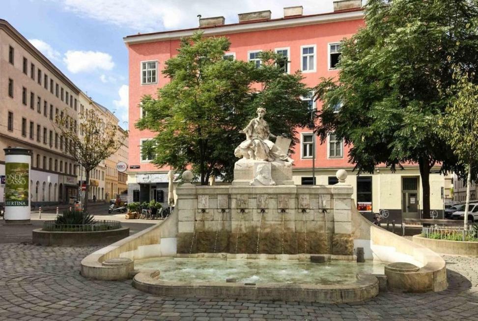 Jungle Apartment Vienna Self Check-In Dış mekan fotoğraf
