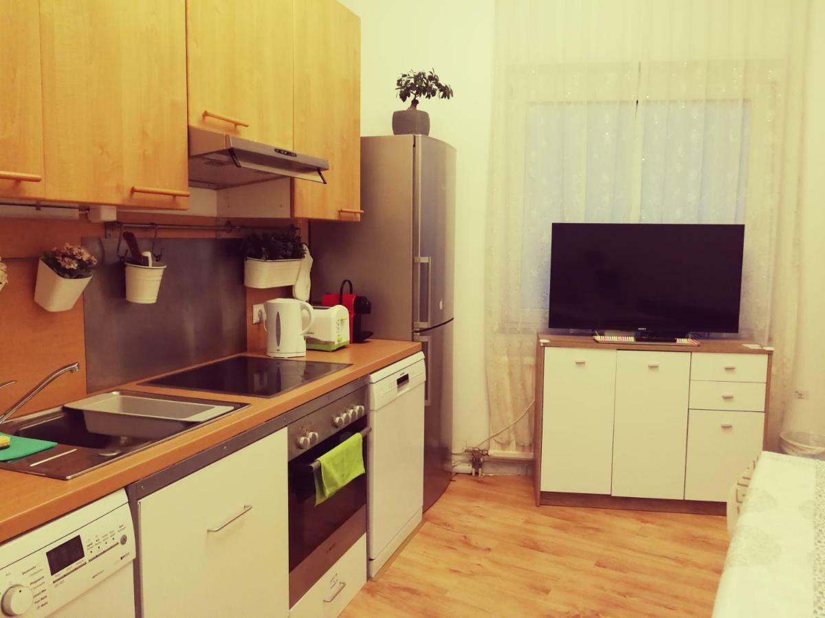 Jungle Apartment Vienna Self Check-In Dış mekan fotoğraf