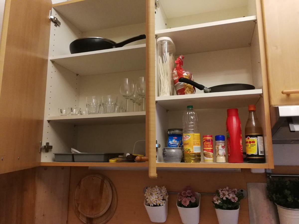 Jungle Apartment Vienna Self Check-In Dış mekan fotoğraf